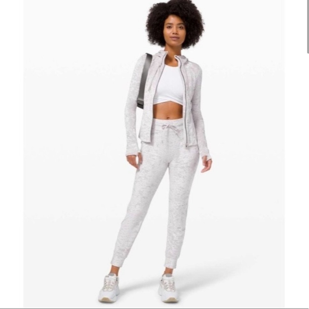 Lululemon Chrome Ready-To-Crush Jogger